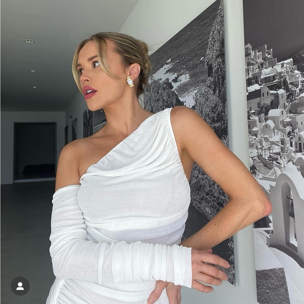LIONESS RUCHED MINI DRESS - Picture 10 of 10